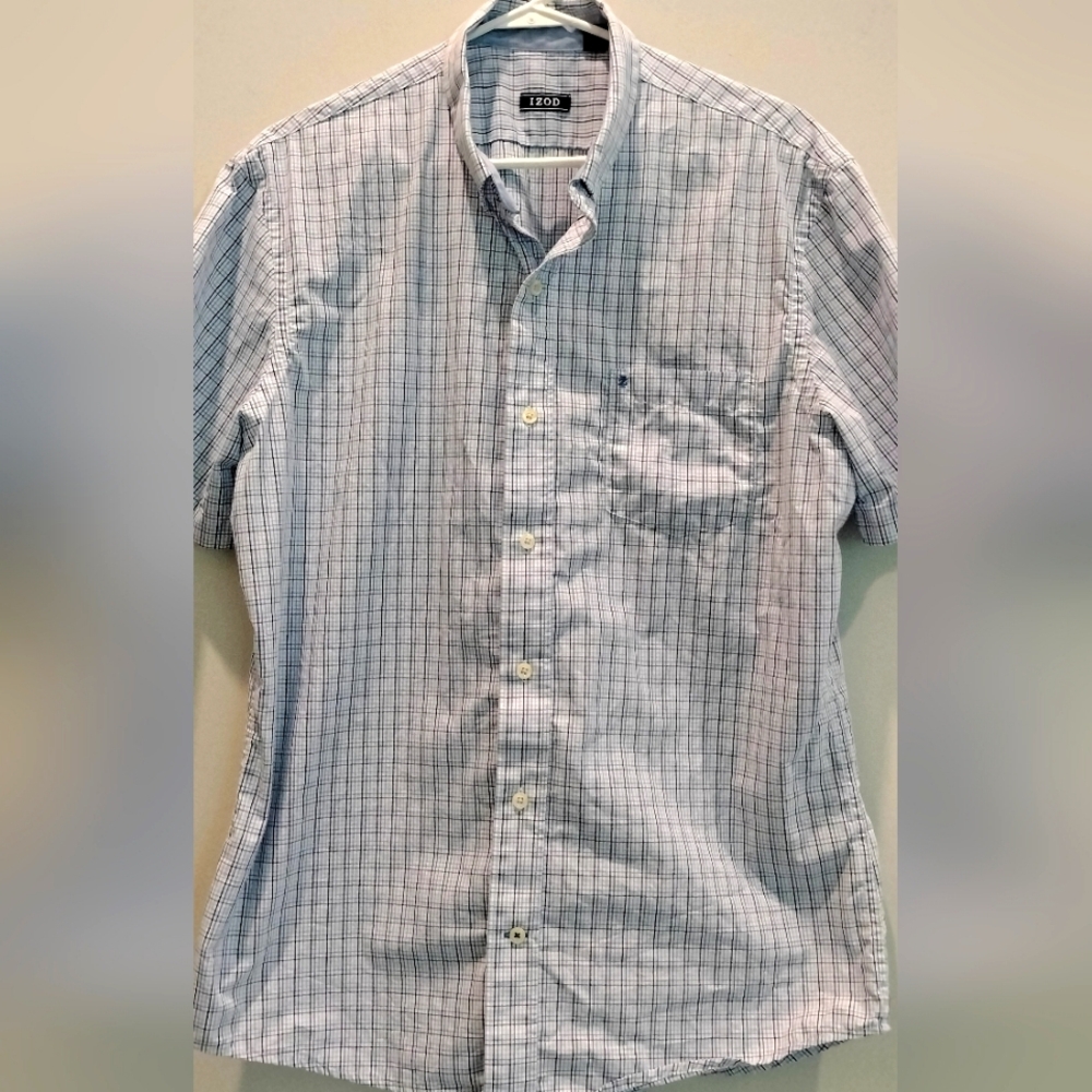 Men's Izod Button Up Light Blue Plaid Short Sleeve Shirt Large